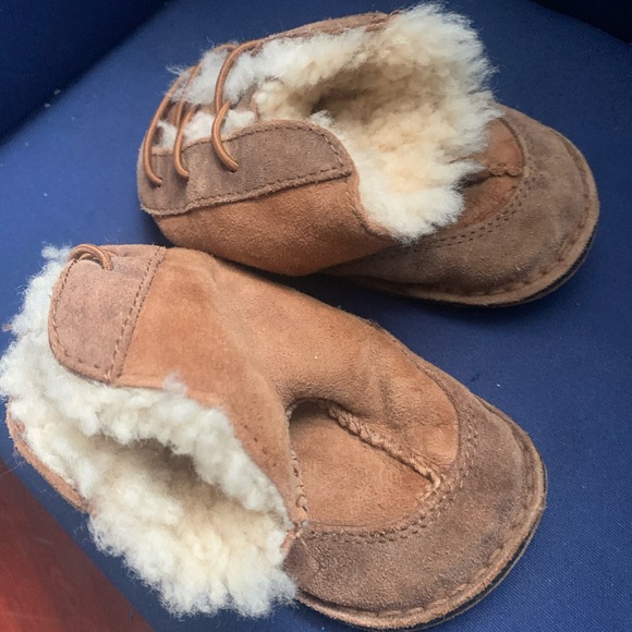 Authentic wool uggs - Picture 3 of 3